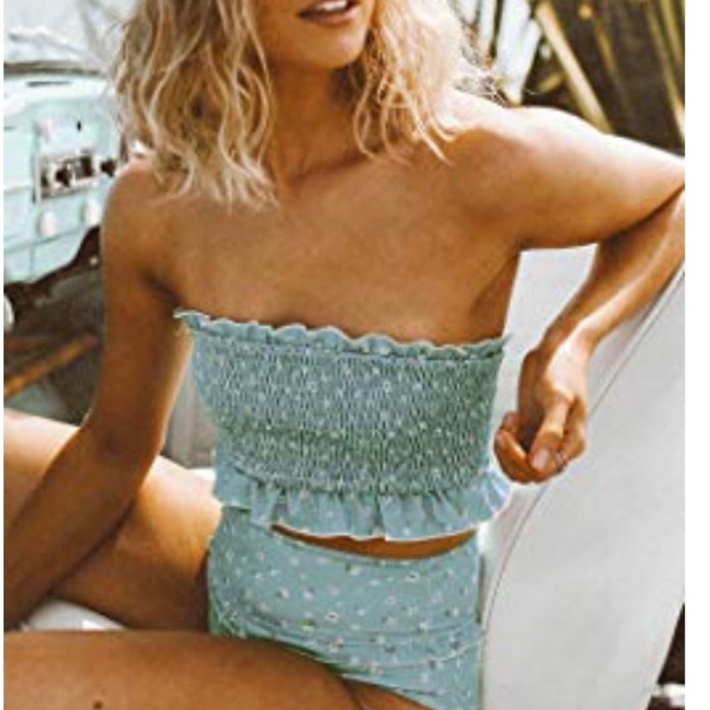 Women’s 2 Piece Bandeau Bikini